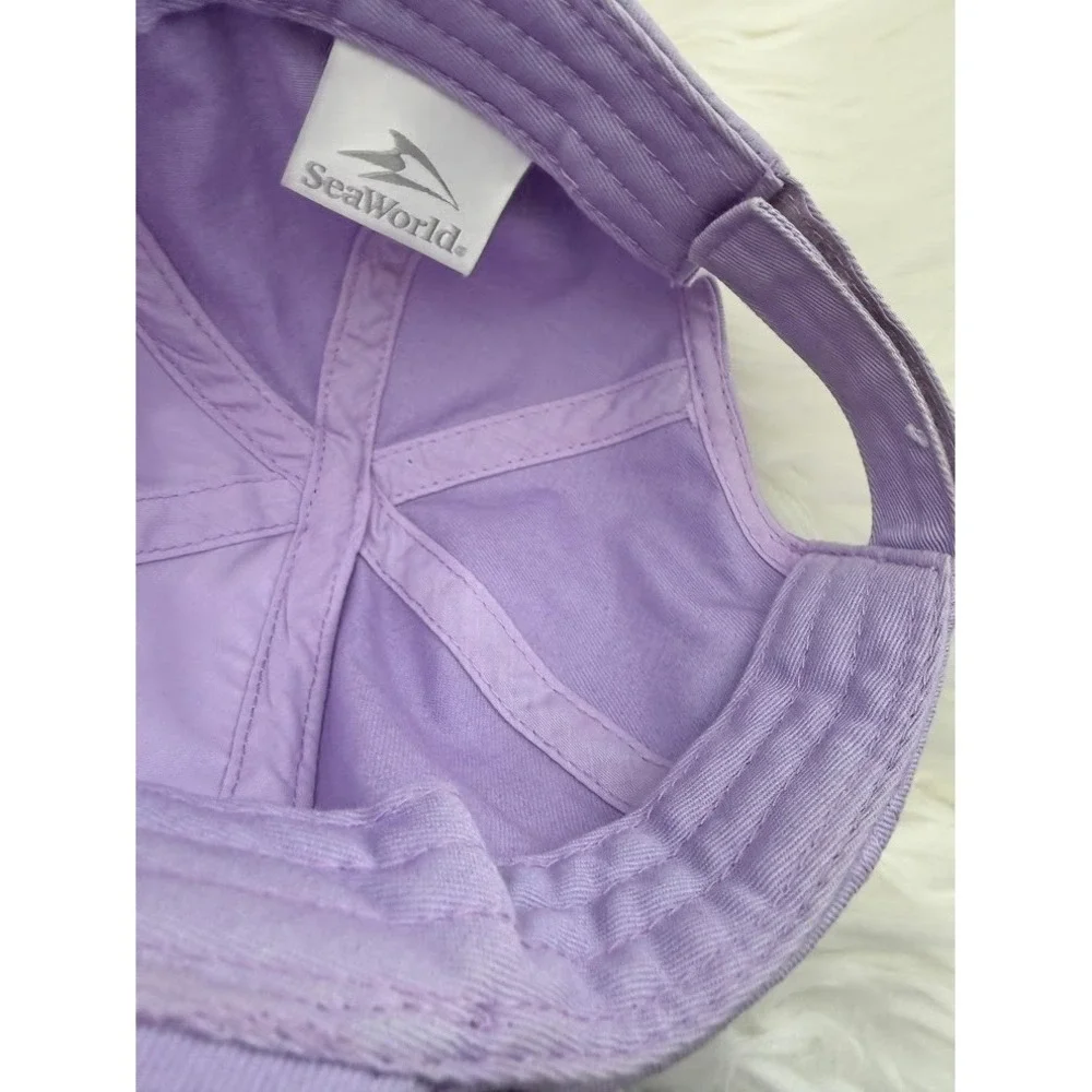 SeaWorld Purple Dolphin Hat Im Fin-tastic Adjustable Souvenir Baseball Cap
